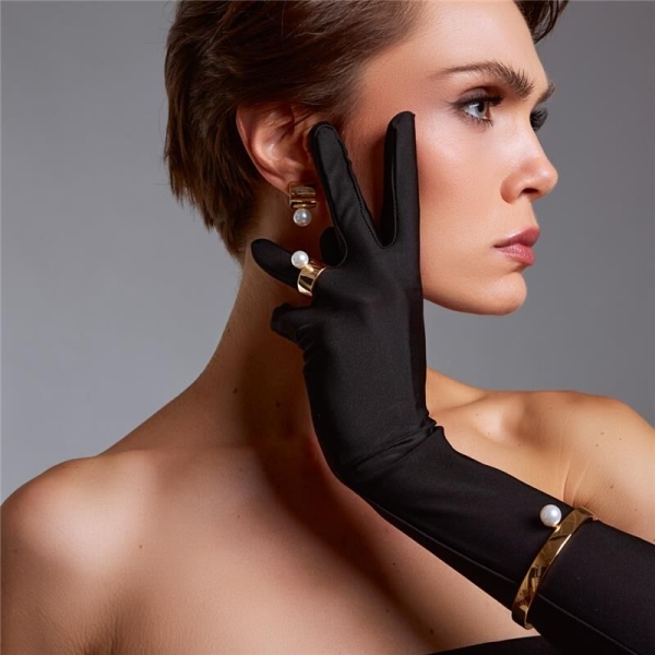 BRACELETE LISO COM PÉROLA SHELL BANHADO A OURO - Image 3